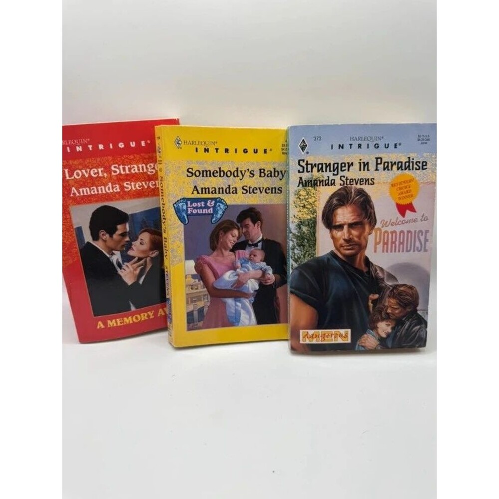 3 Book Lot Amanda Stevens Stranger in Paradise Somebody’s Baby Lover Stranger